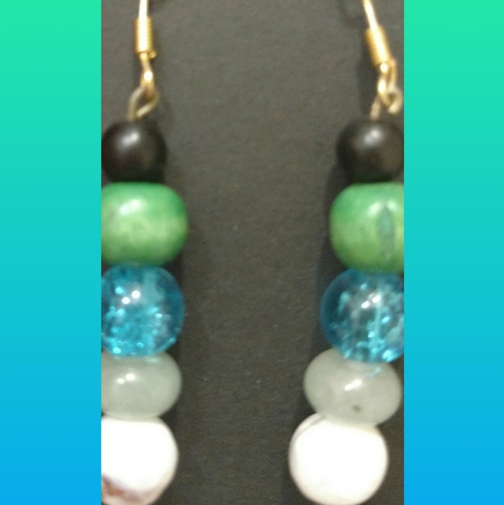 Pretty Earrings - Cool Color Collection 💙💚🖤